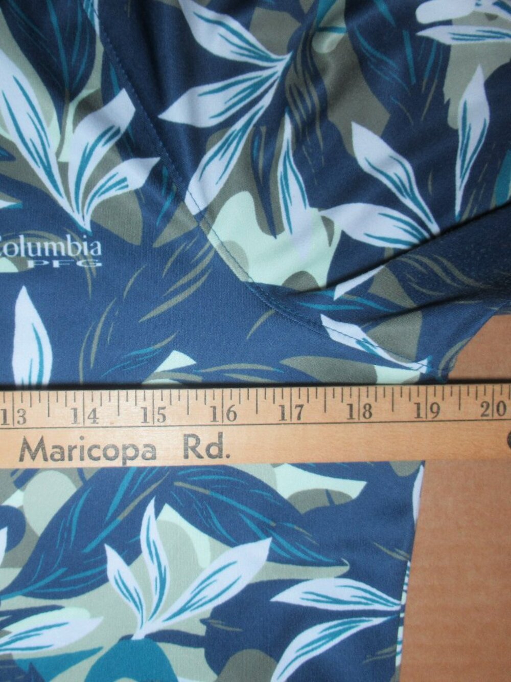 Columbia PFG Hooded Performance Fishing Shirt | Size Medium - Picture 6 of 13